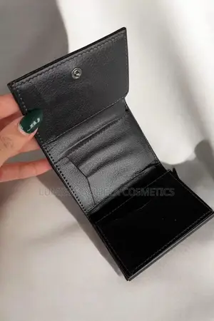 Black Color Automatic Wallet/Card Holder