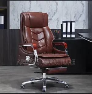 Classic Orthopedic Messaging Chair