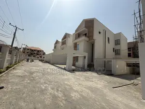 5bdrm Duplex in Mabushi for sale