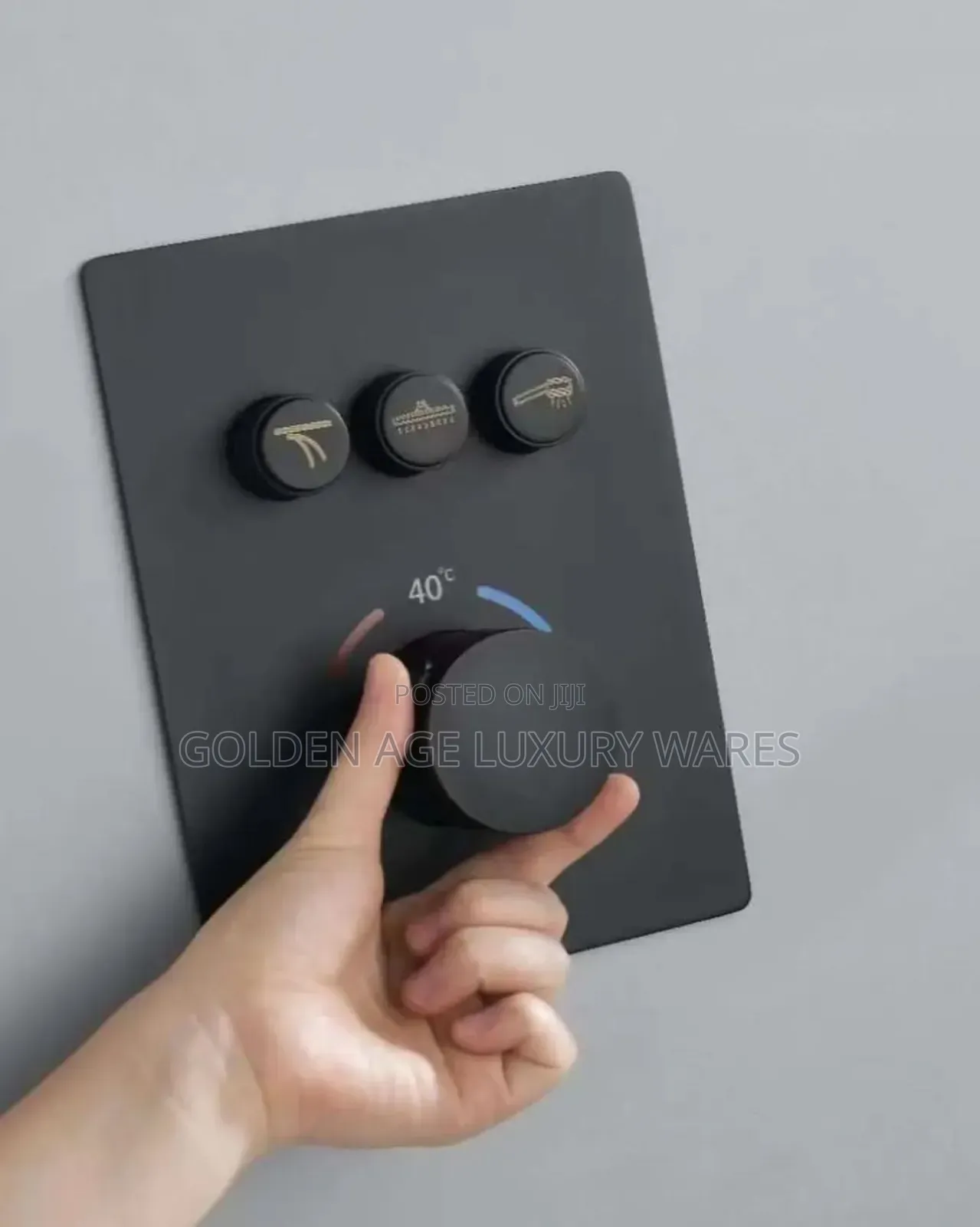 Button Conduit Shower Black