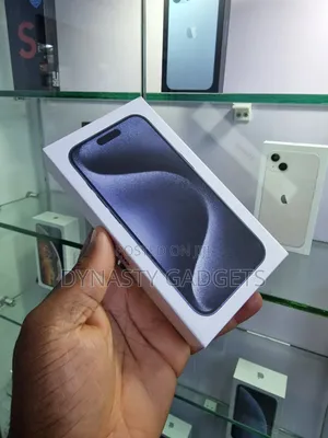 New Apple iPhone 15 Pro 256 GB Blue