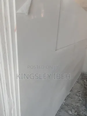 Plain White Quartz for Kitchen Counter Top