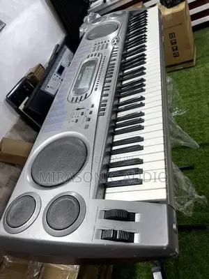 Casio WK1630 6 Octaves Keyboard 76 Keys