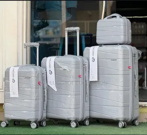 Ade Luxury Luggage