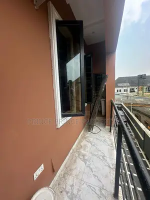 Furnished 2bdrm Block of Flats in Surulere for rent