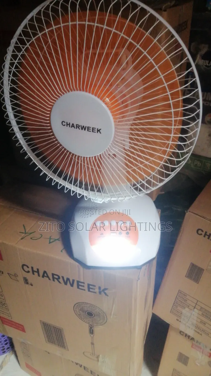 Rechargeable/Solar Table Fan