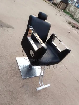 Imported Executive Recliner Barber Chair