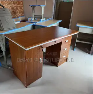 1.2 Meter Desk