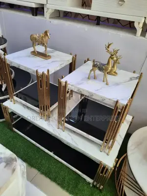 Luxurious Marble Center Table