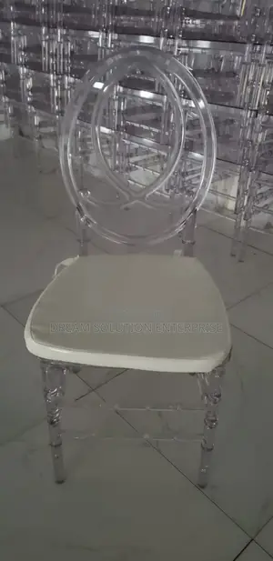 Beautiful Chavaria Transparent Chair