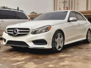Mercedes-Benz E350 Base 4Matic Sedan AWD (3.5L 6cyl 7A) 2014 White