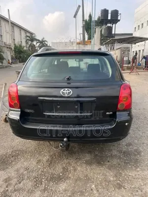 Toyota Avensis 2005 Black