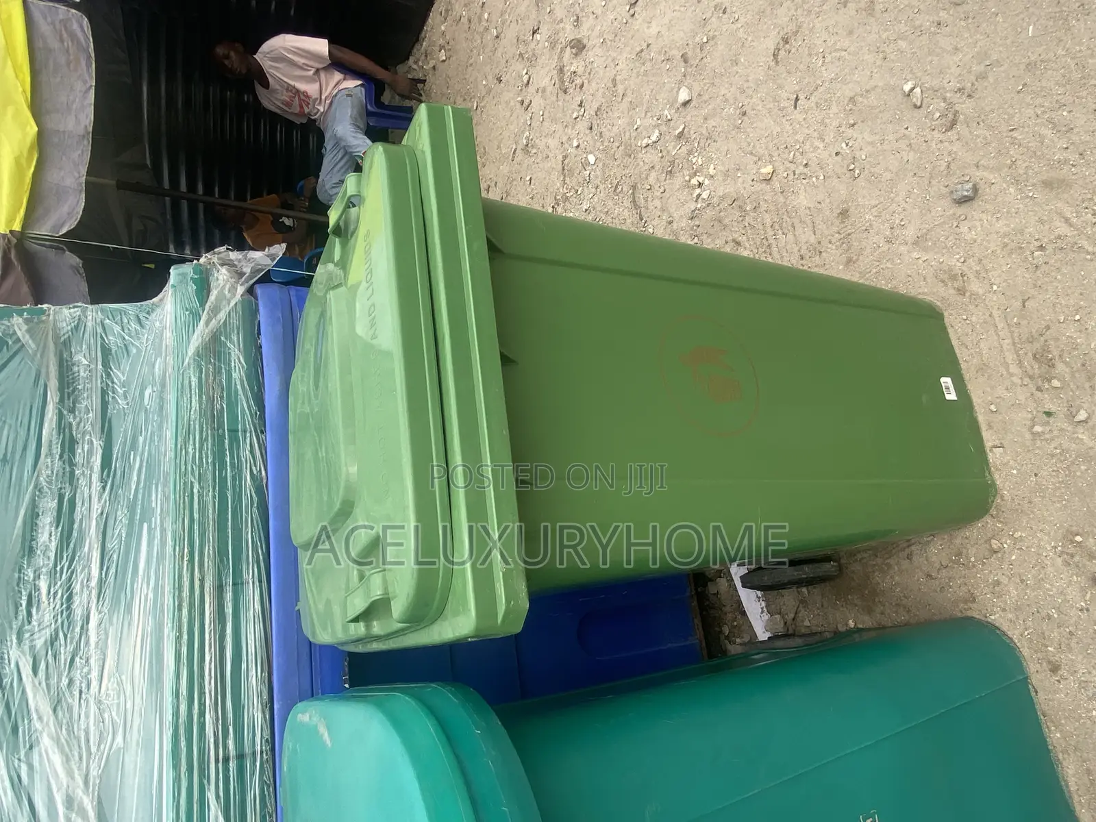Waste Bin 260L