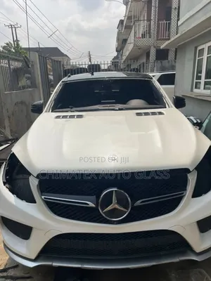 Gle450 2018 Windscreen Installation We Deliver Install