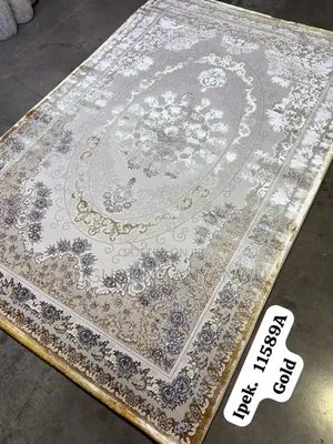 High Quality Turkish Center Rug Size 7/10