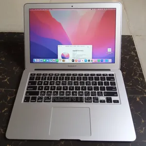 Laptop Apple MacBook Air 2017 8GB Intel Core i5 SSD 256GB