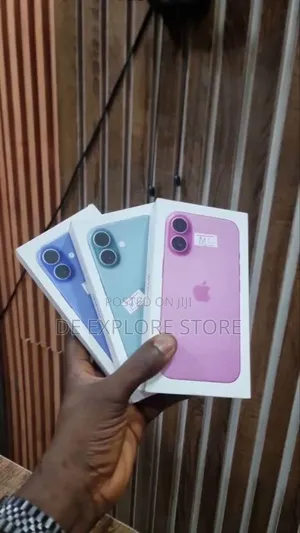 New Apple iPhone 16 128 GB Blue