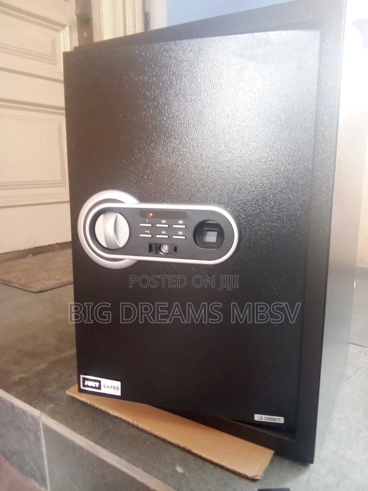 Fingerprint Hotel Safe Not Fireproof