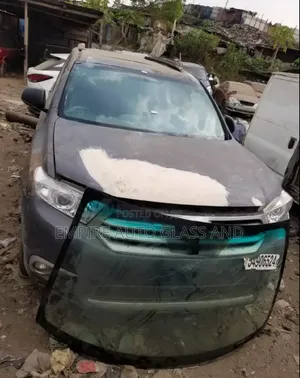 Front Windscreen for Toyota Highlander 2012 Model Available