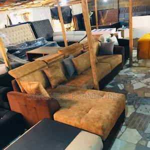 Liam Corner Chair