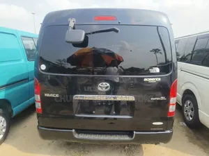 Toyota Grand HiAce 2015 Black