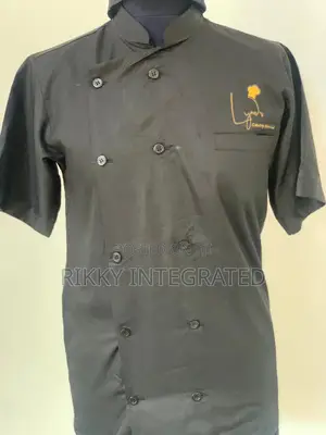 Custom T-Shirts and Polos – Long-Lasting Fabrics