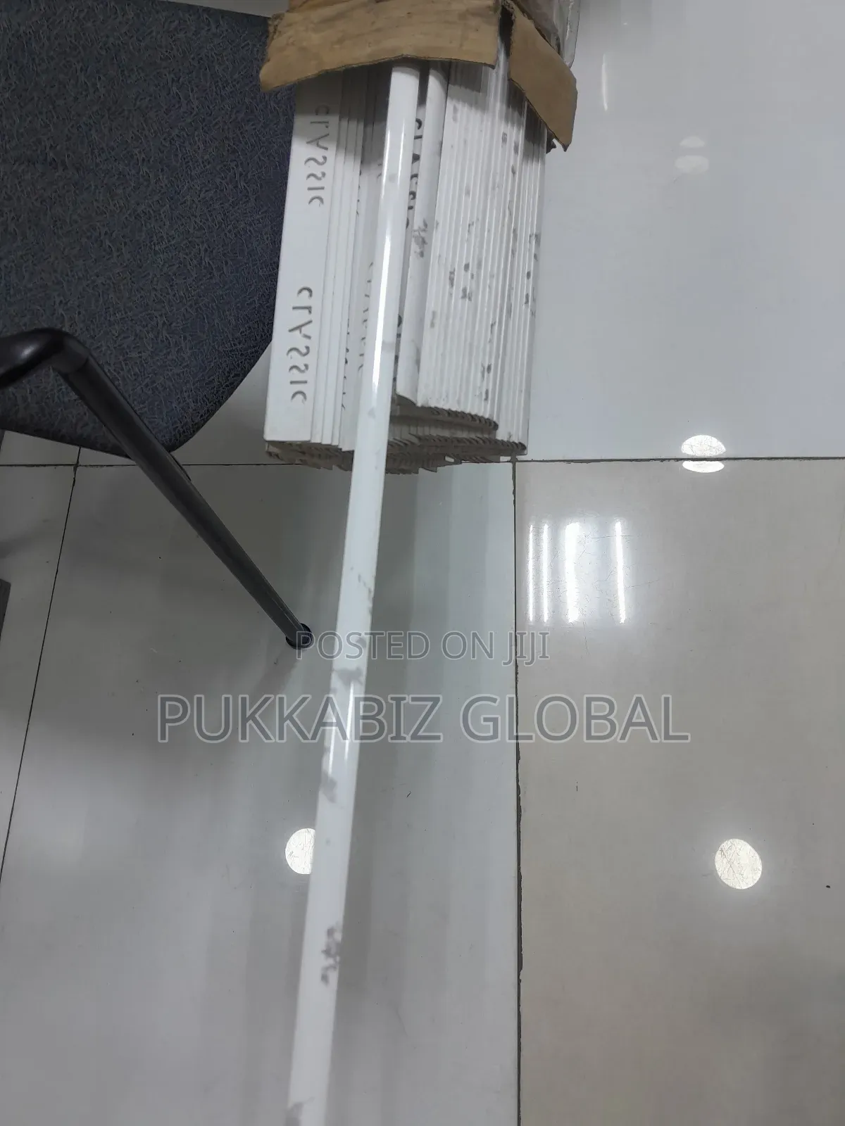 8ft Plastic Wall Genesis (Profile Trim)