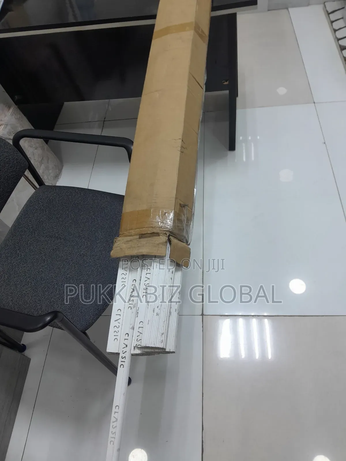 8ft Plastic Wall Genesis (Profile Trim)