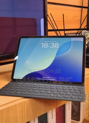 Apple iPad Pro 11 (2020) 128 GB Gray