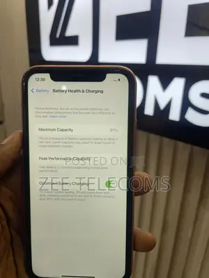 Apple iPhone XR 64 GB