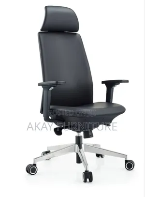 Leather Ergonomic Swivel Office Chair