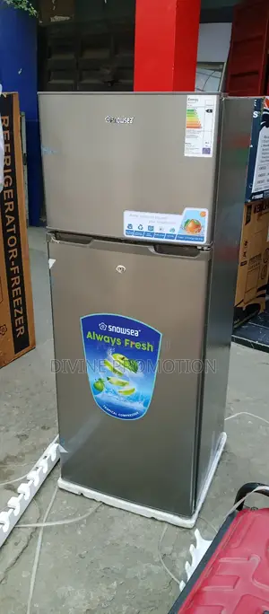 Snowsea Double Door Refrigerator, 210 Liters.