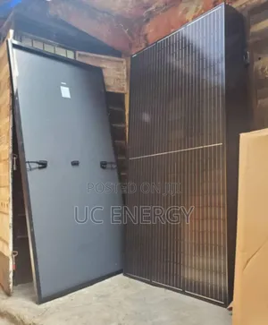 550watts Jinko Solar Panel