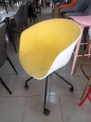 Luxury Restaurant and Relaxing Chair