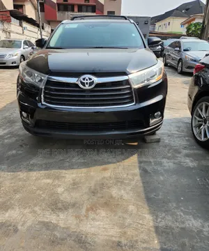 Toyota Highlander XLE 4dr SUV (3.5L 6cyl 6A) 2015 Black