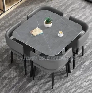 Classic 4 Sitters Mini Marble Top Dining Table