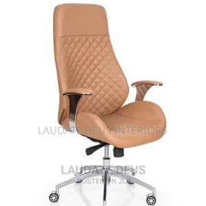 Executive Swivel Boss Office Chair