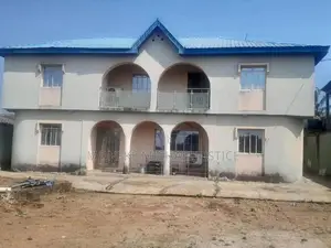 8bdrm Mansion in Off Isuti Road, Igando / Ikotun/Igando for sale