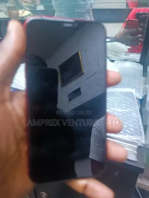Apple iPhone 11 64 GB Red