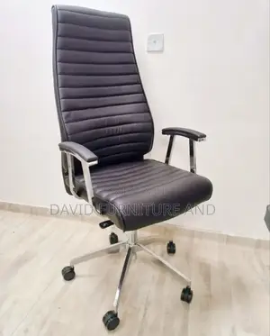 Adjustable Swivel Chair