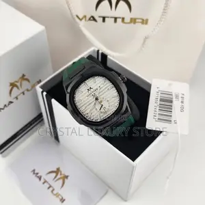 Matturi Quality Men Rubber Strap Wristwatch