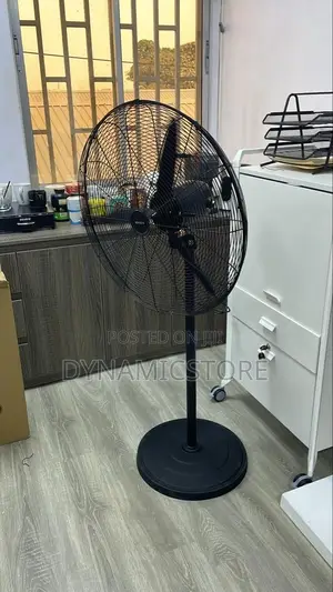 Maxi Industrial Standing Fan.