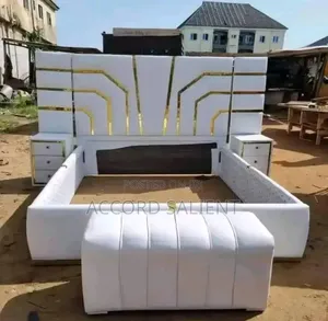 6 by 6 Executive Bed With 2 Bedside Drawers and Foot Seat