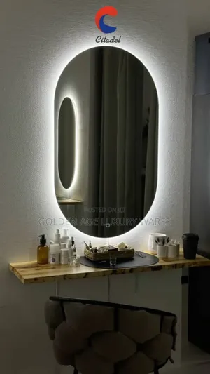 80x100cm Oval Mirror With Lights