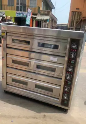 9 Trays 3 Deck Gas Oven