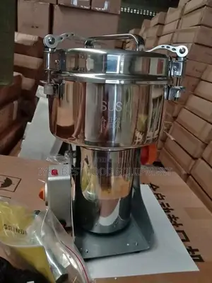 Herbs Grinding Machine
