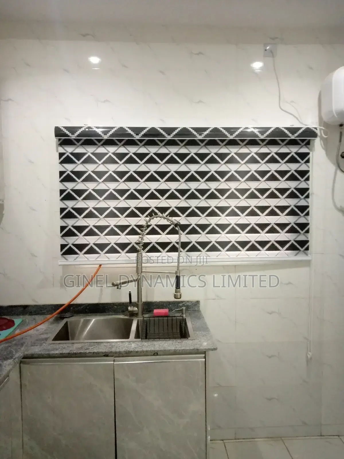 Window Blind for Smart Window Space