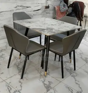 Class to Sit and Enjoy Dining