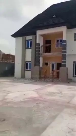 4bdrm Duplex in Off Sars Road, Port for sale