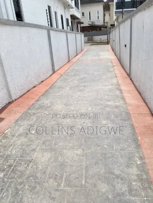 5bdrm Duplex in Lekki Conservation, Chevron for sale